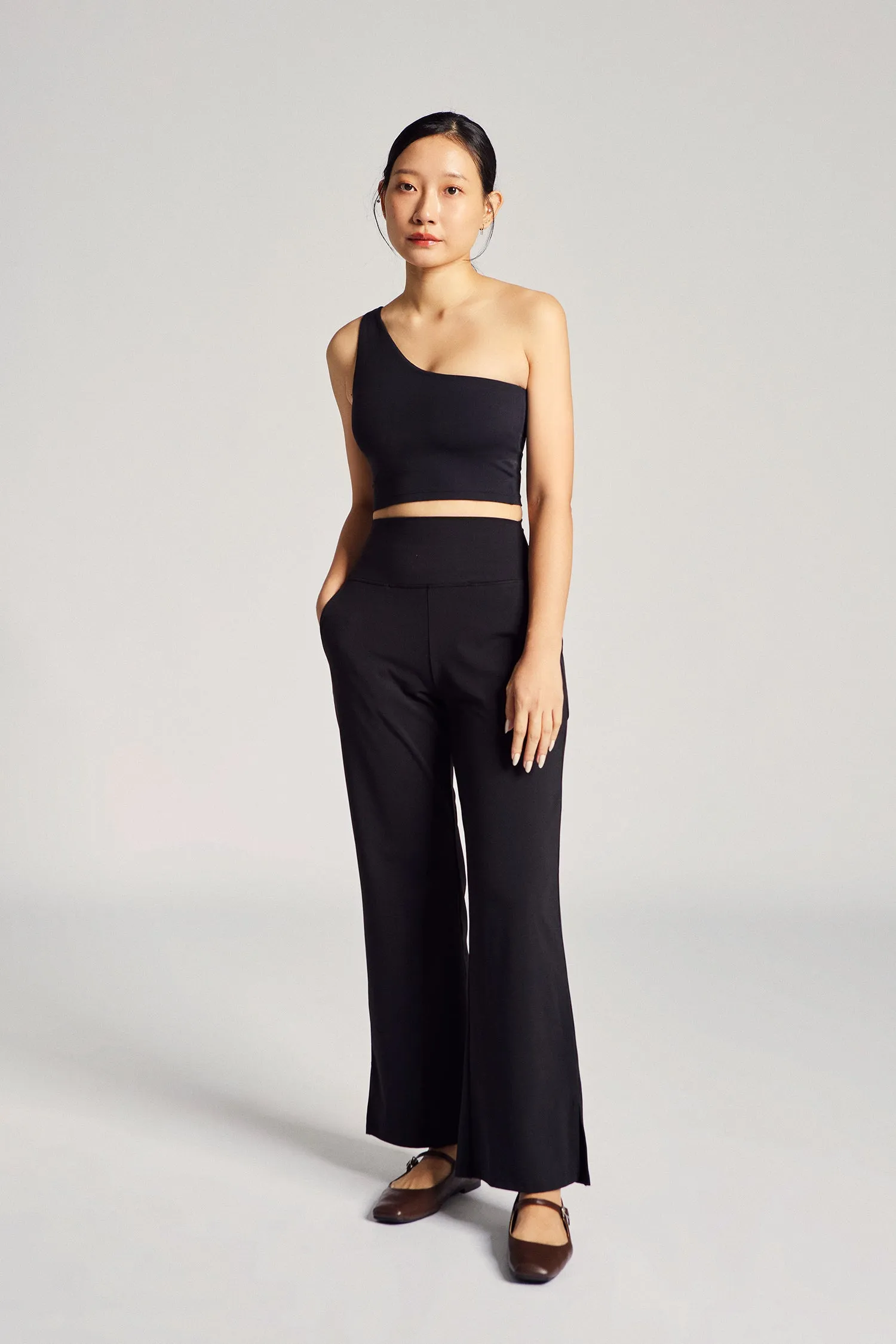 24/7 Wide Leg Pants in Black Sesame