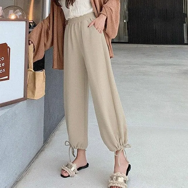 Ankle-Length Pants With Loose Fit And Side-Slit