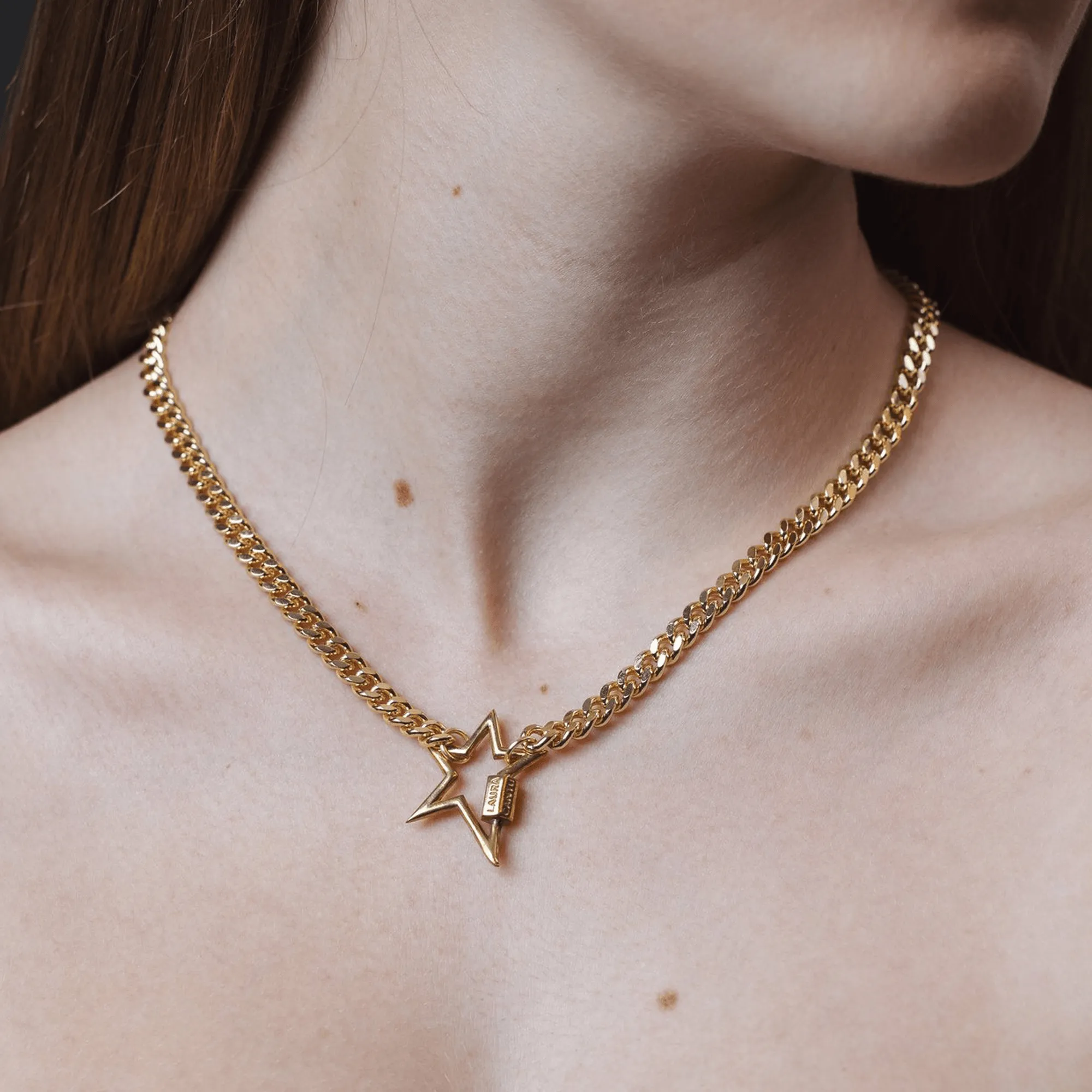 Bold Star Lock Necklace Gold