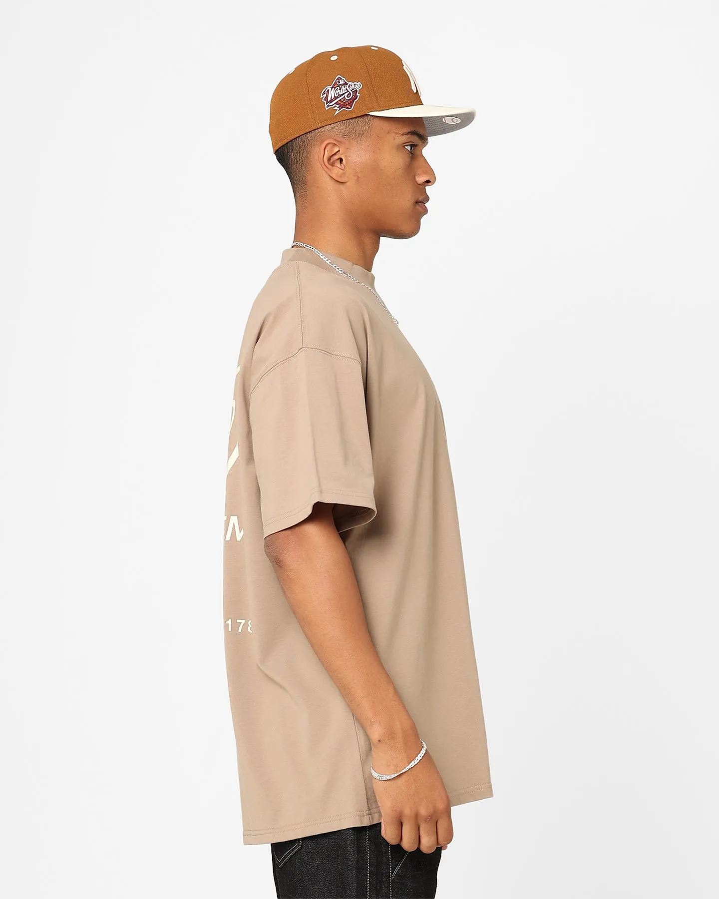 Carre Capital C Oversized T-Shirt Mocha