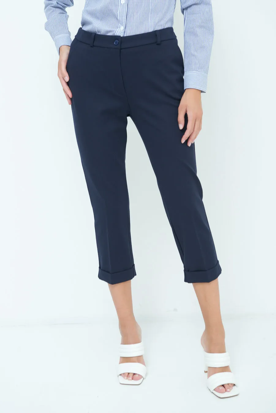 Cropped pleated pants wholesale