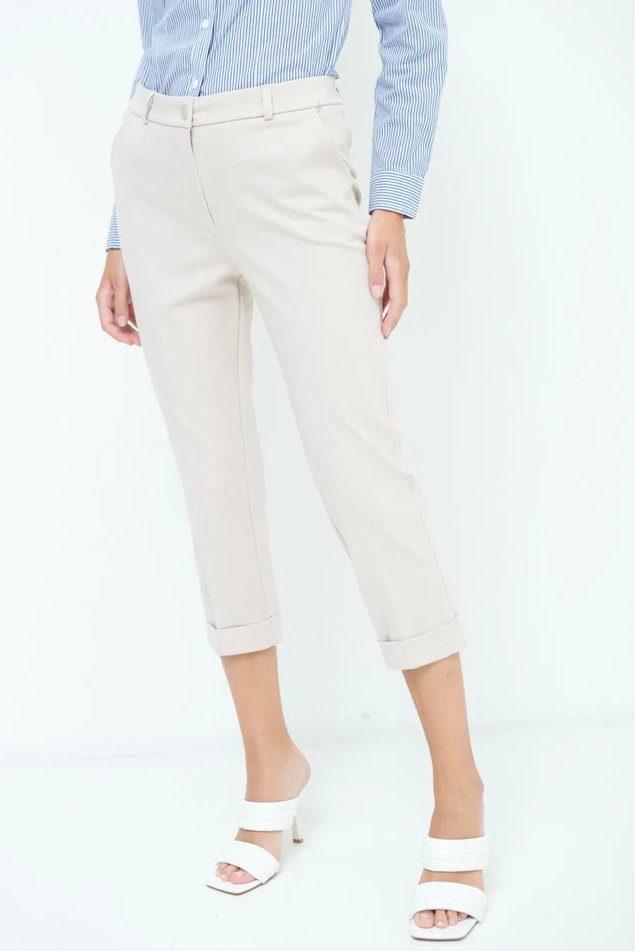 Cropped pleated pants wholesale