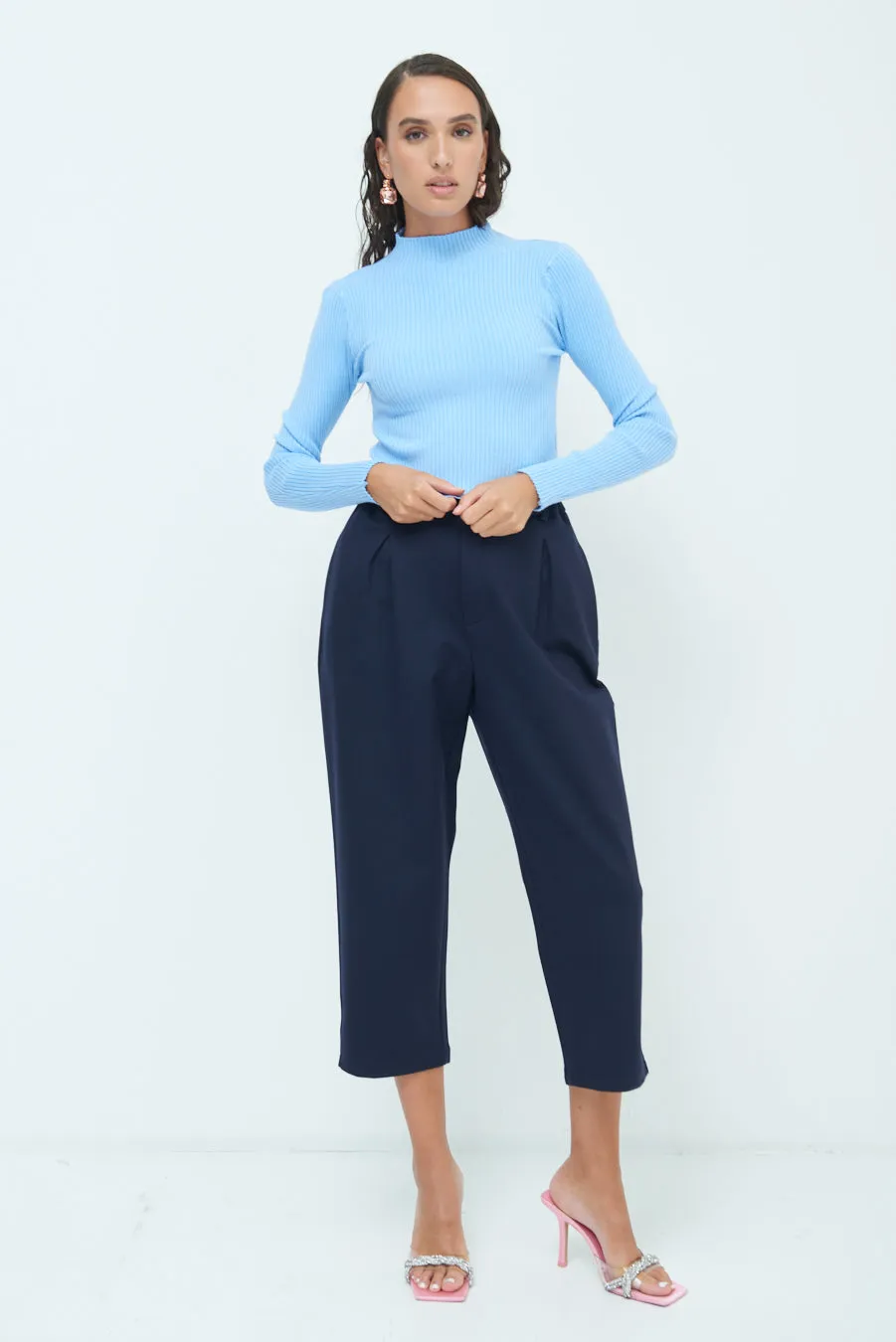 Cropped tapered trousers wholesale