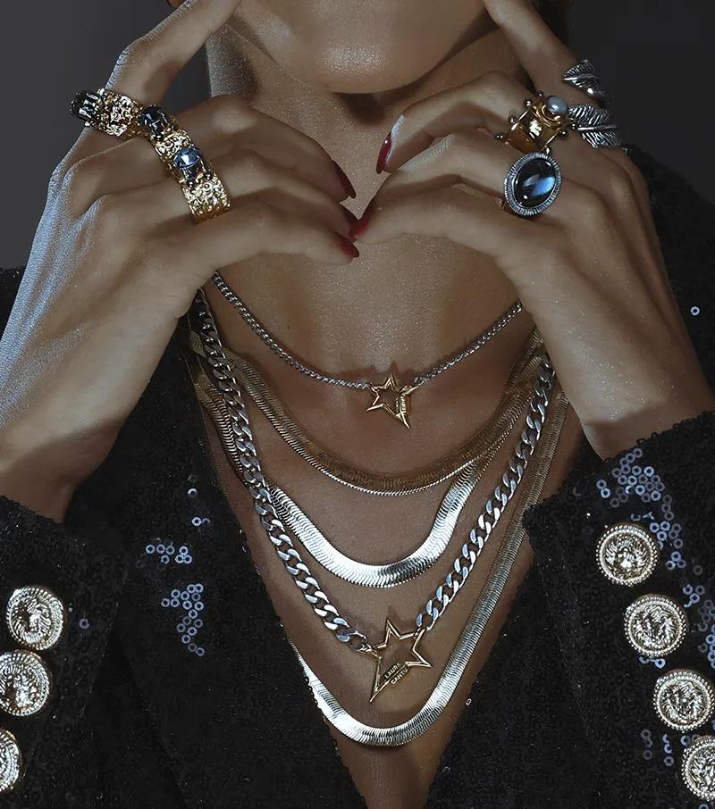 Extra Bold Star Lock Necklace