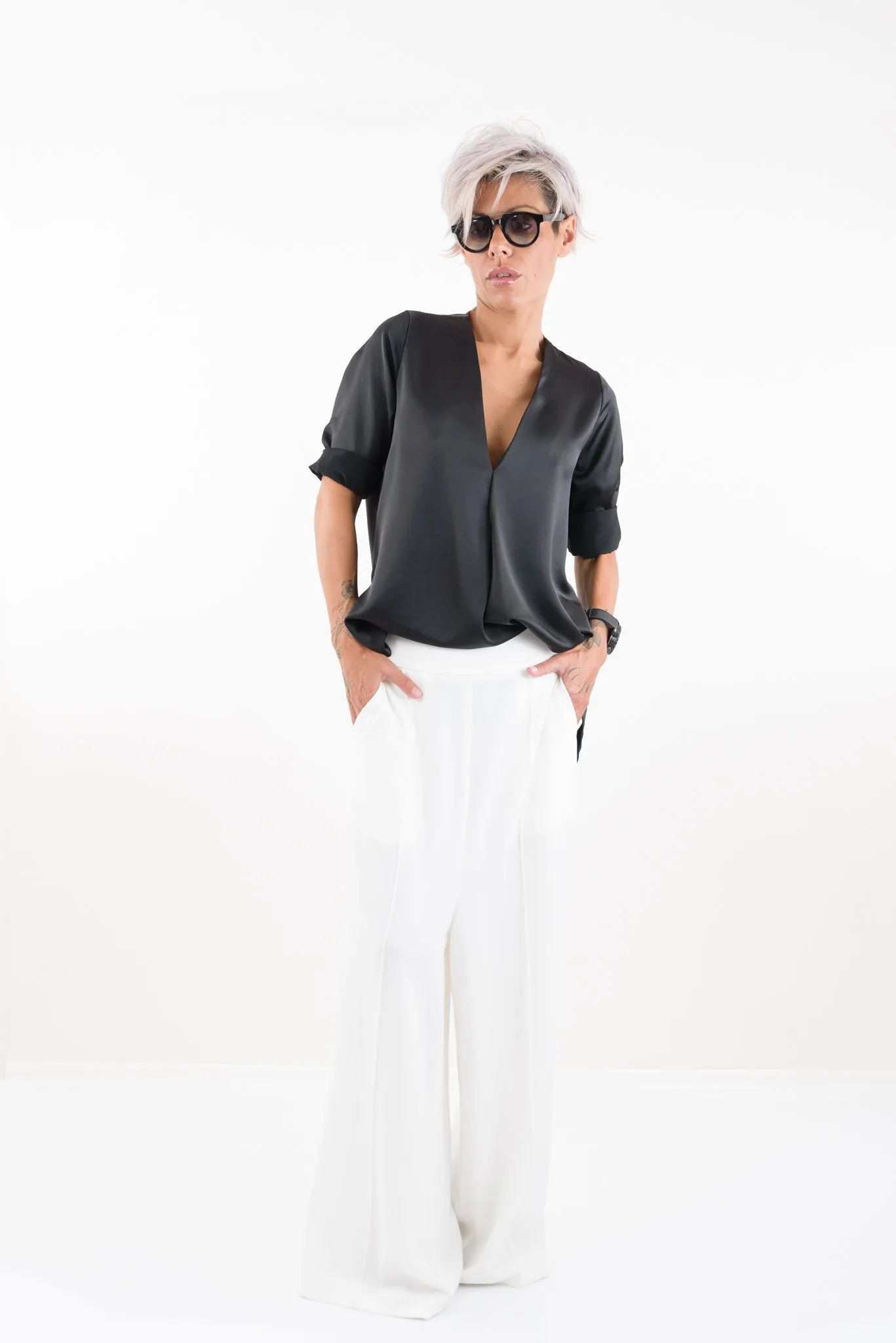 Relaxed Long V-neck Shirt