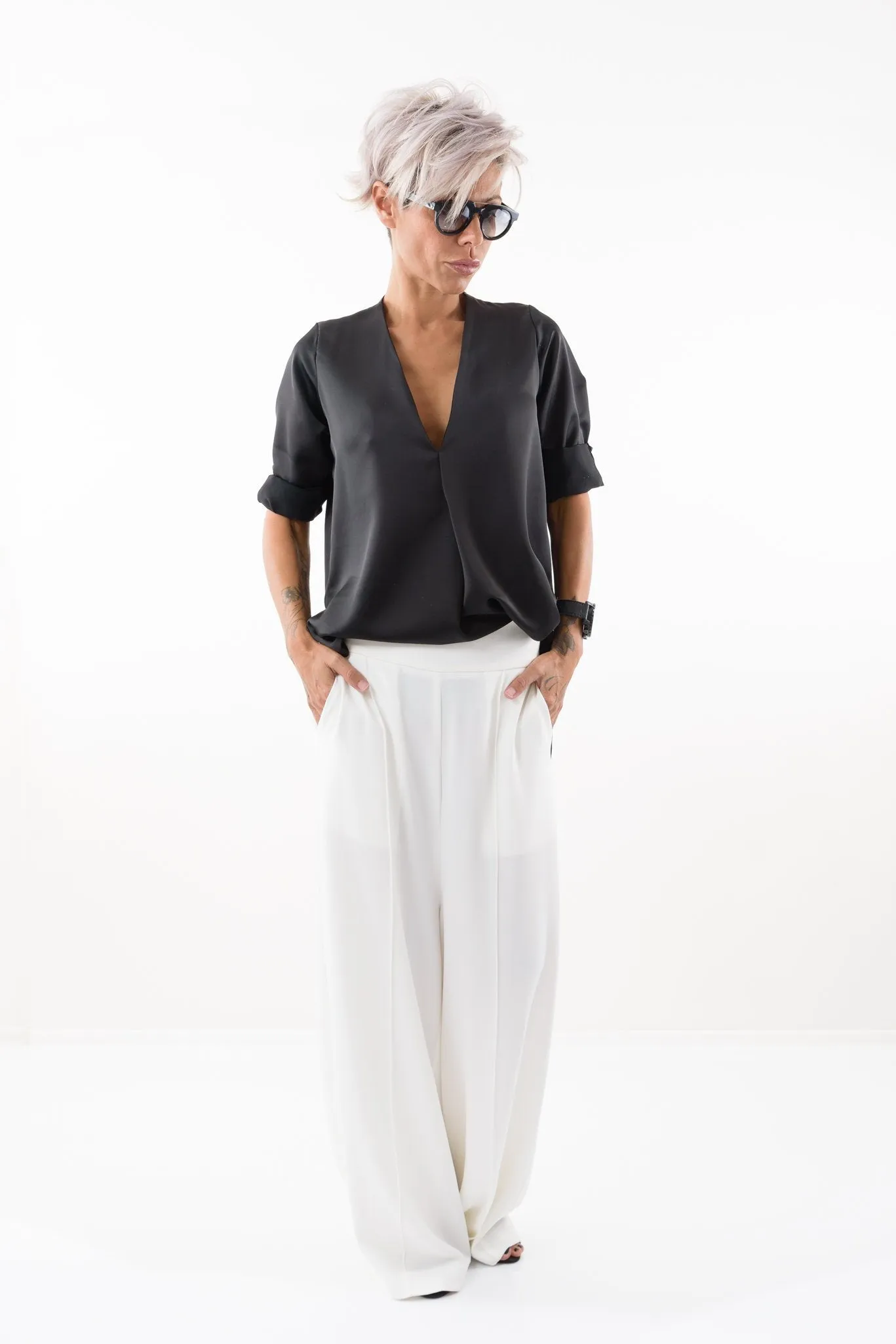 Relaxed Long V-neck Shirt