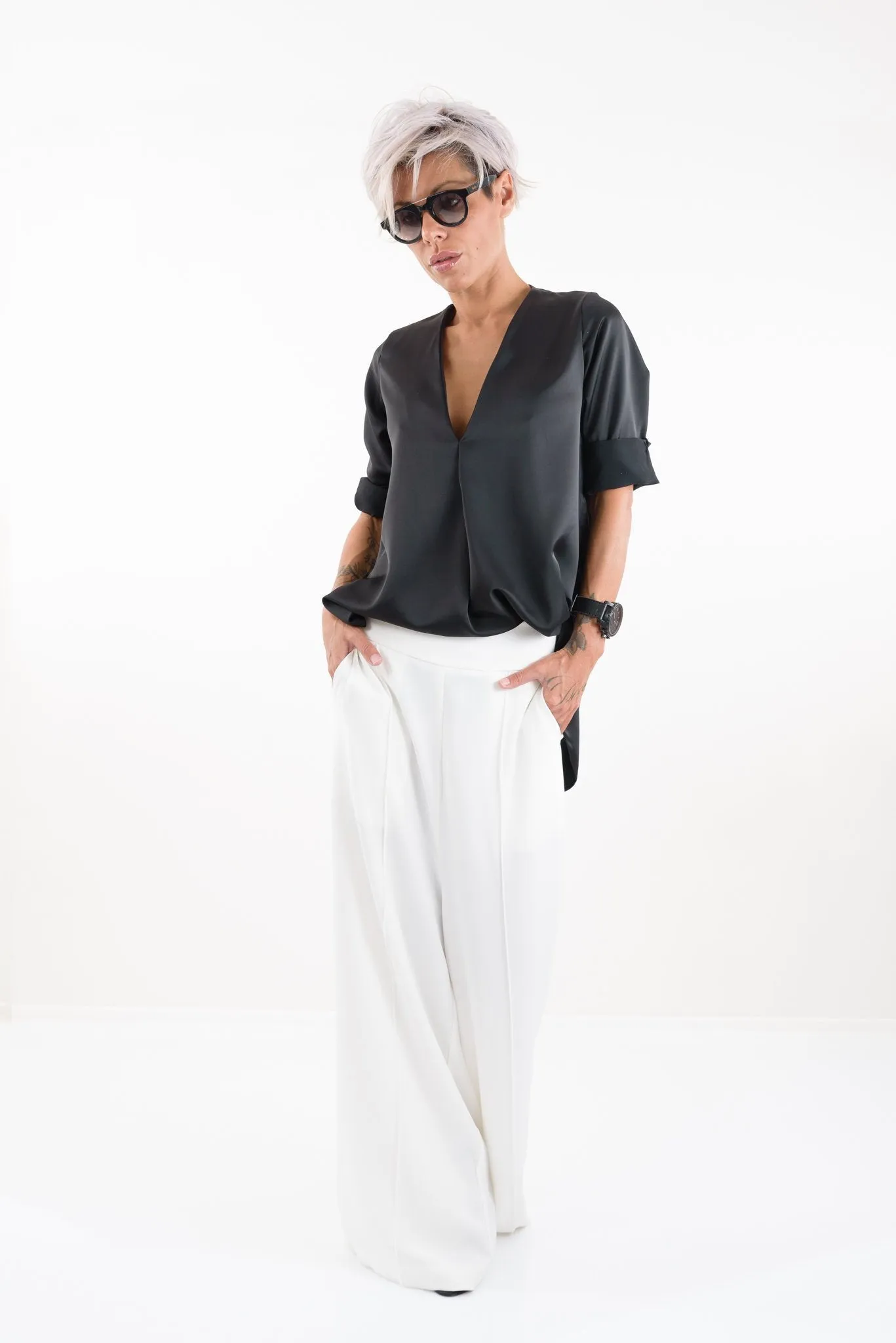 Relaxed Long V-neck Shirt