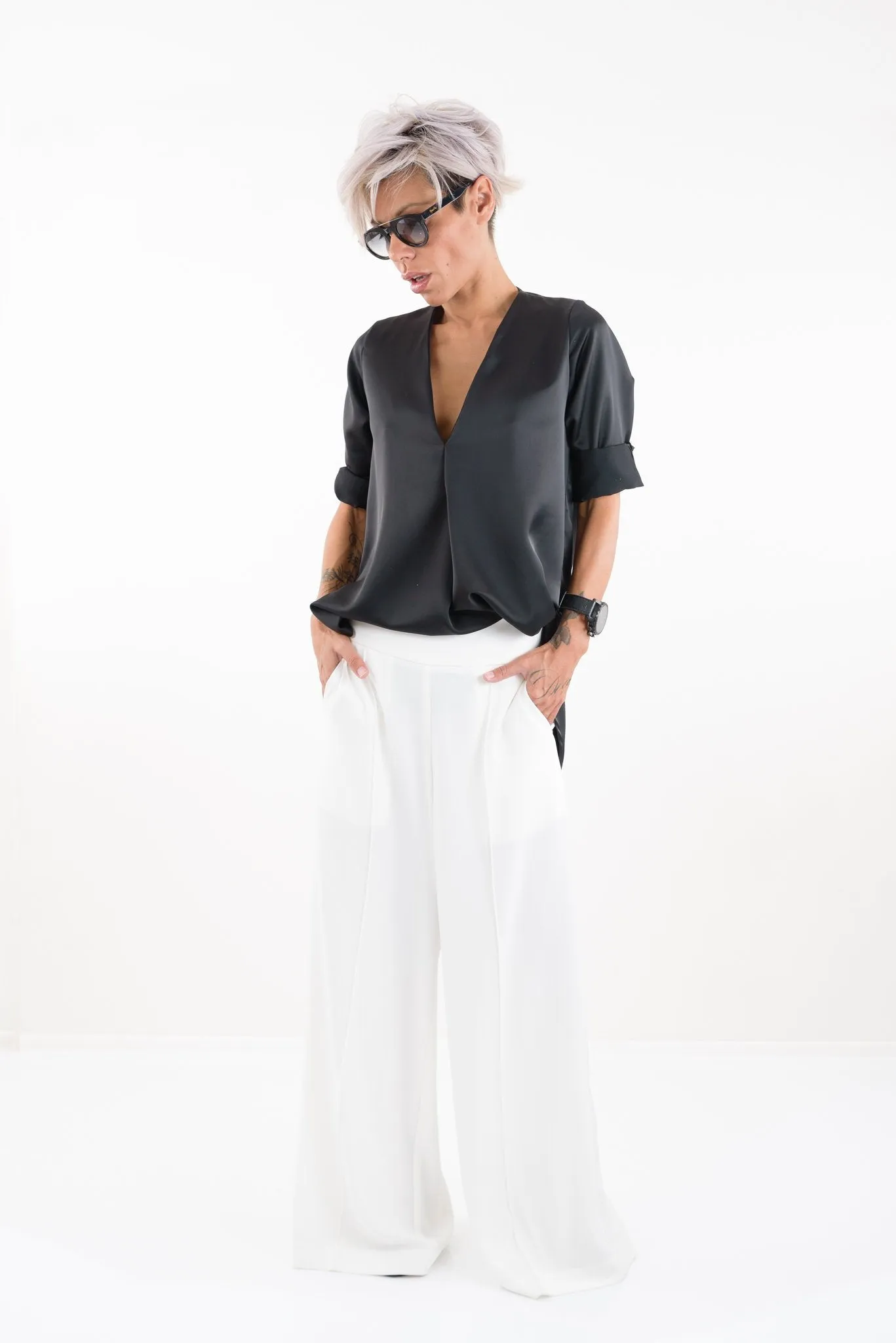 Relaxed Long V-neck Shirt