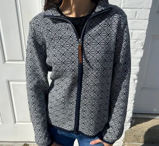 Skovhuus - Zip Print Cardigan in Navy and White